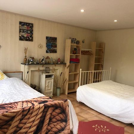 Port-Launay La Derniere Etape Bed & Breakfast エクステリア 写真